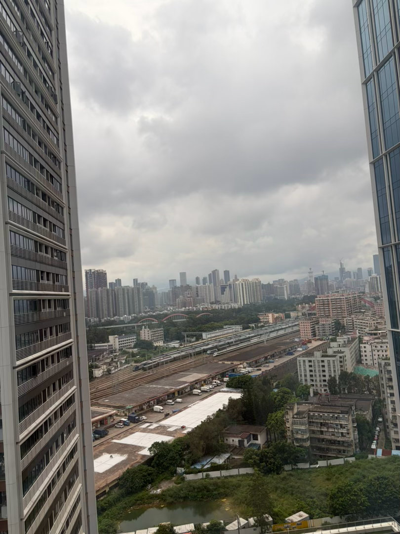 都没注意到 怎么定的酒店是高楼层LOFT复式[允悲] ​​​