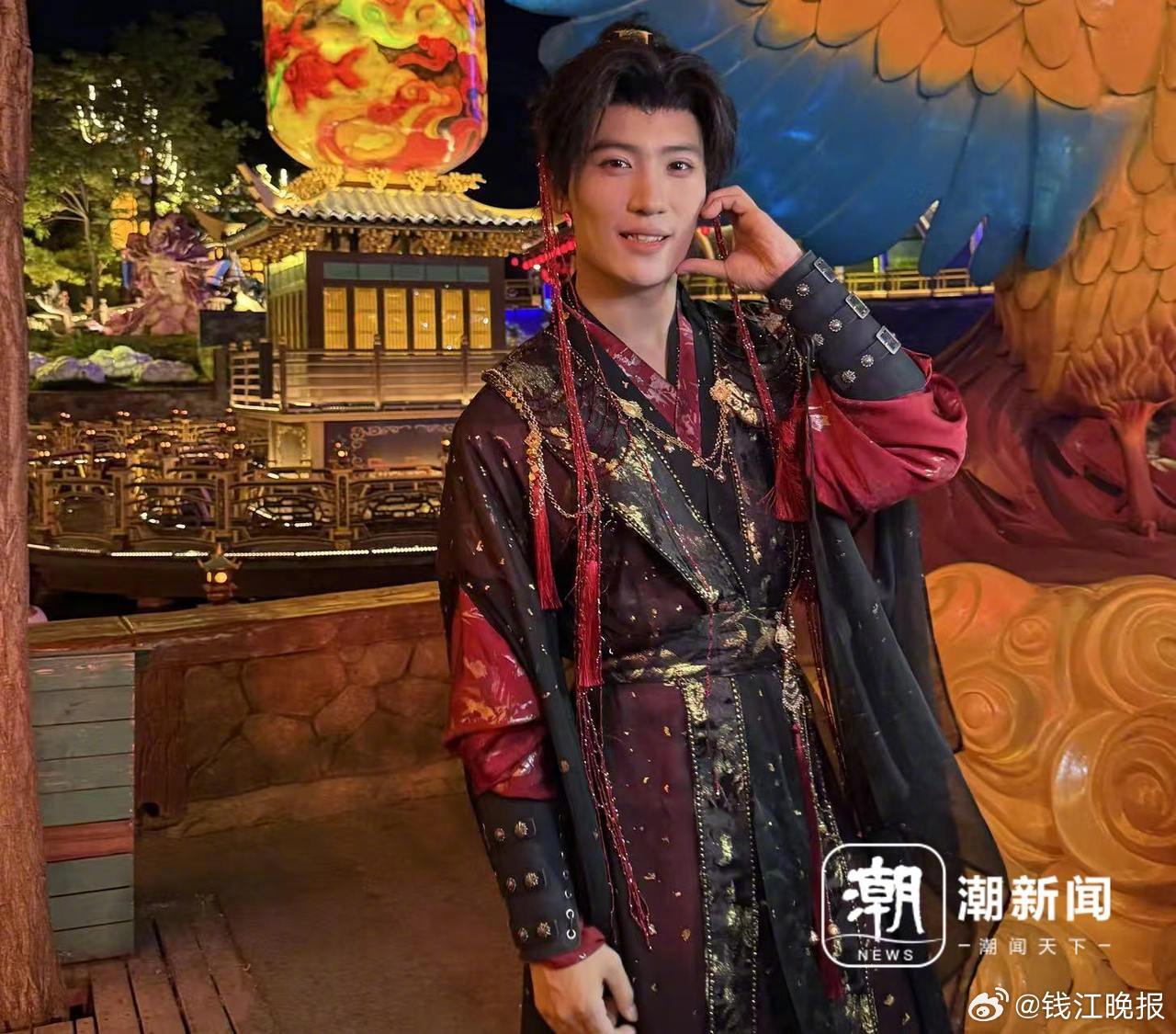 #年轻人为什么爱NPC# NPC原本是游戏里的非玩家角色，这两年被大规模引入文旅