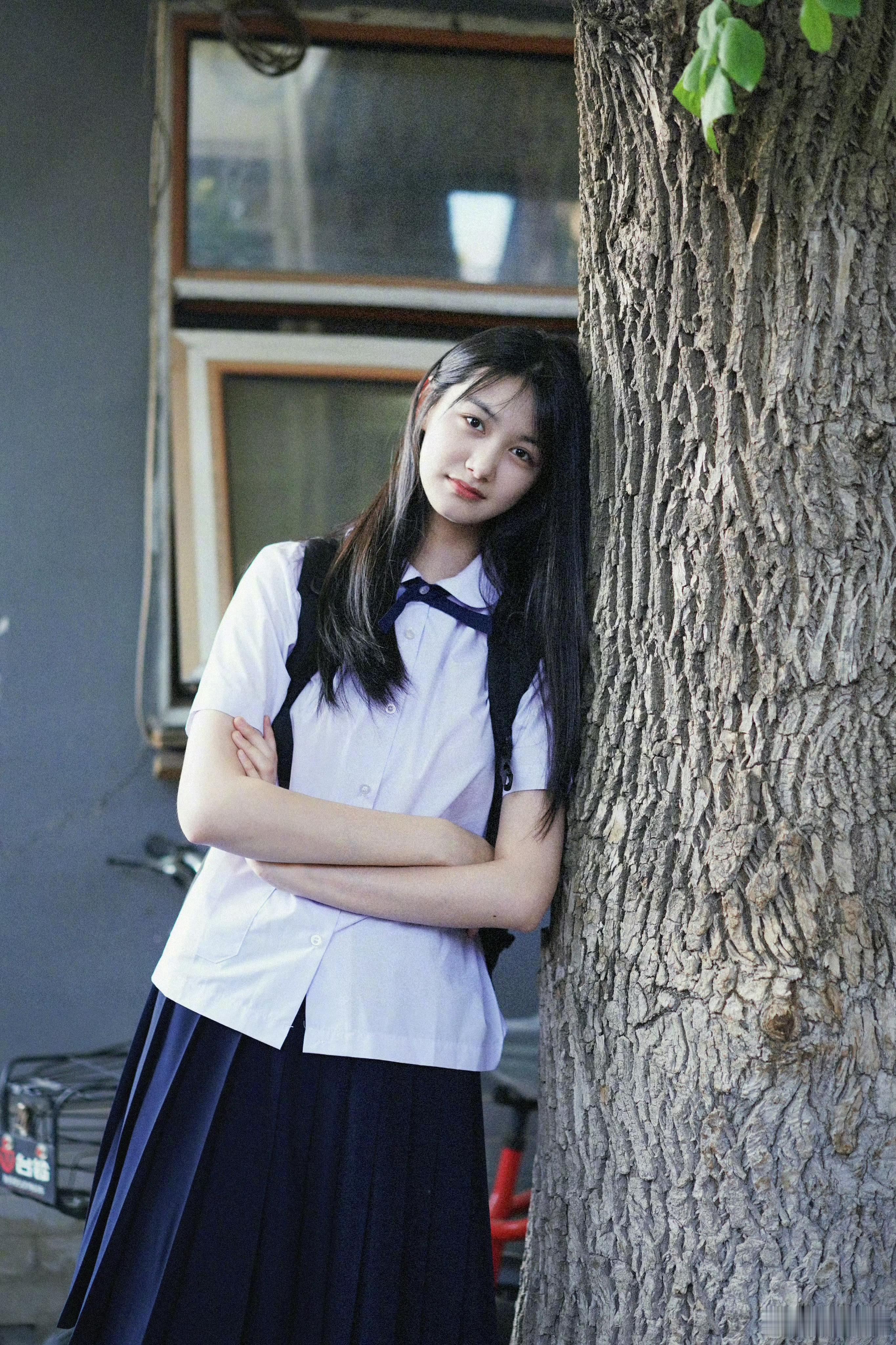 匿名投稿(⁎⁍̴̛ᴗ⁍̴̛⁎)id： 08年的养成系妹妹，身高优势又长得漂亮，演