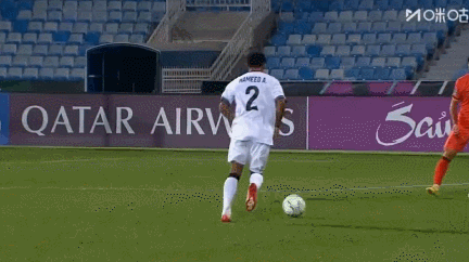 李昊神扑！U23国足差点被伊拉克队绝杀。
这球实在太悬了！伊拉克U23队这次妙传