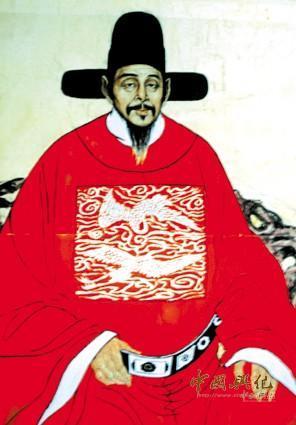 《他被全城骂“假清官”，只因上任第一天就拆了县衙照壁，还雇乞丐在断案堂前摆摊卖糖