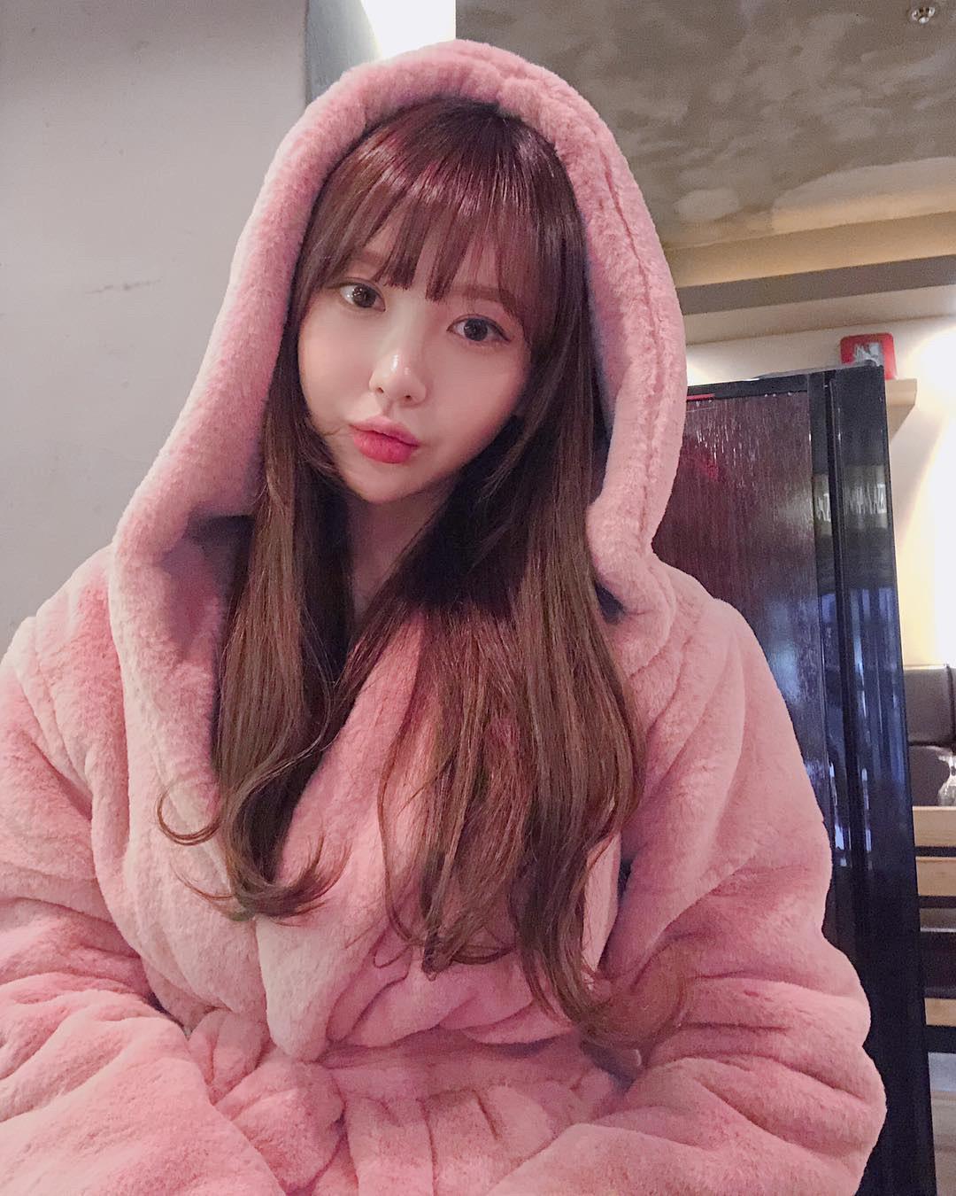 粉色控 睡衣穿搭  日常生活