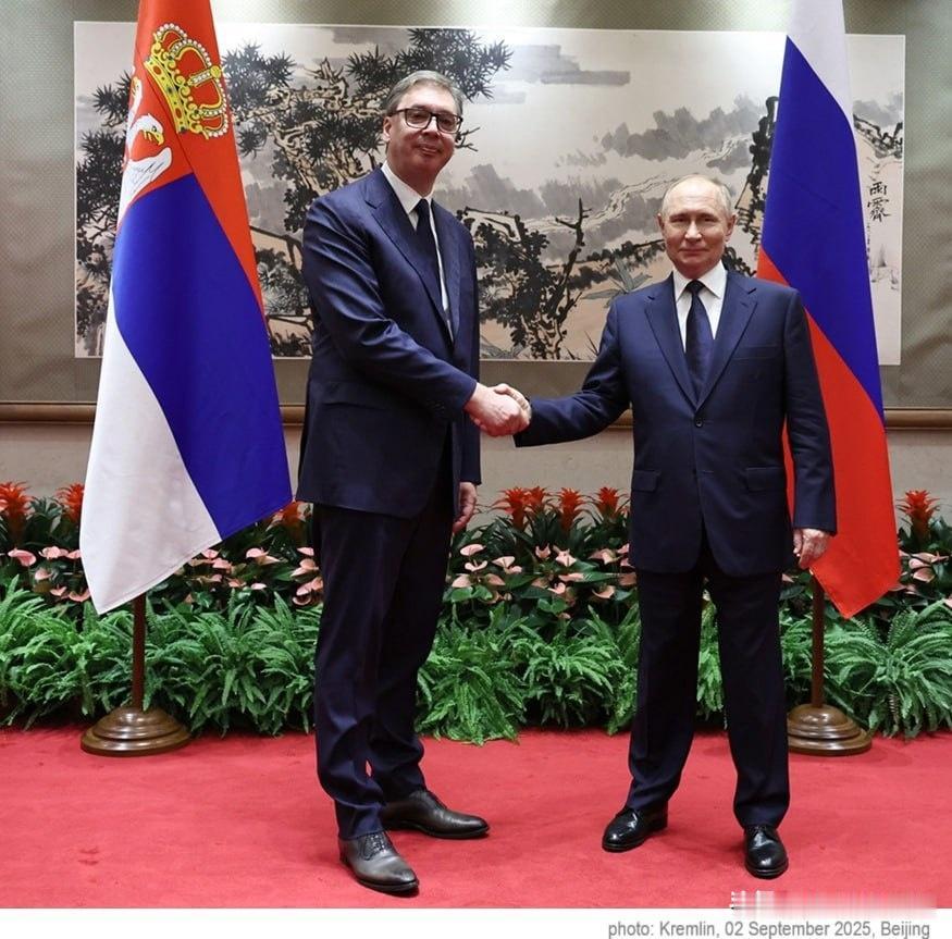 最近，作为欧盟候选成员国的塞尔维亚，又一次明确拒绝了欧盟最新一轮针对俄L斯的制裁