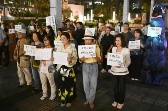 20岁美军海军陆战队员涉嫌在冲绳那霸酒店杀害39岁女性并抢劫财物的案件，持续引发