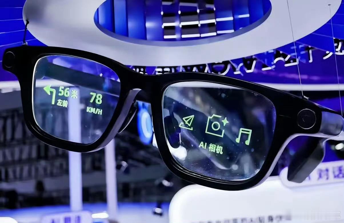 夸克AI眼镜带来的行业利好 行业疯抢的夸克AI眼镜，底气太足了！背靠阿里技术生态