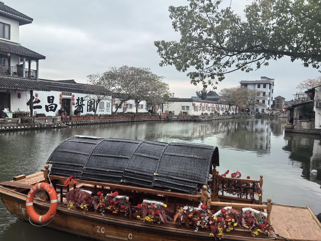 【热评】按指令代驾无责
代驾将顾客送目的地后被告知开错车

荒唐！代驾将客户送达