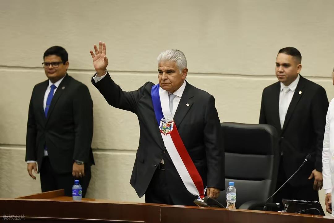 日本刚挨了一"闷棍"，巴拿马又把头伸过来了，真是一头蠢驴！
        这两