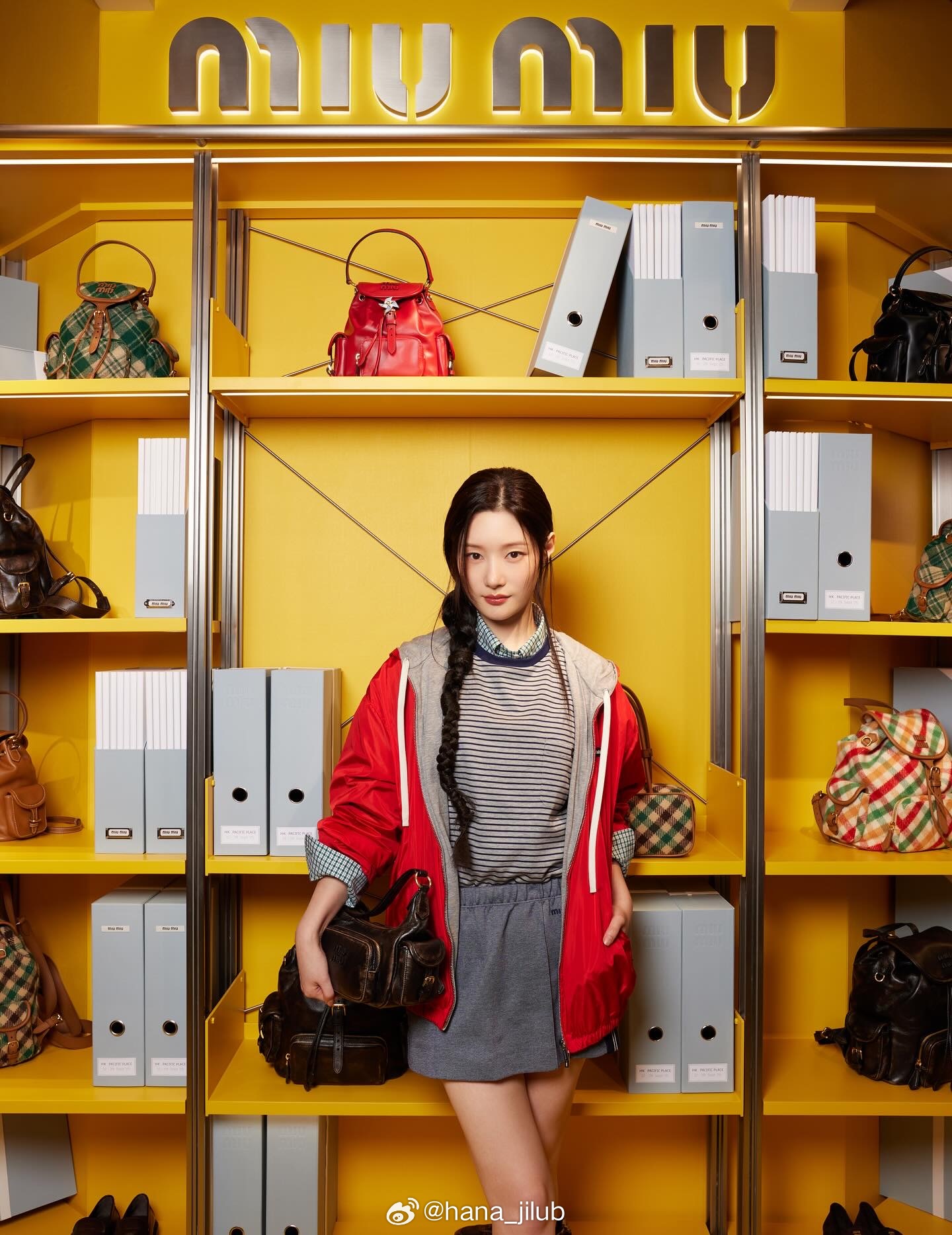 郑采妍 X miumiu ​​​