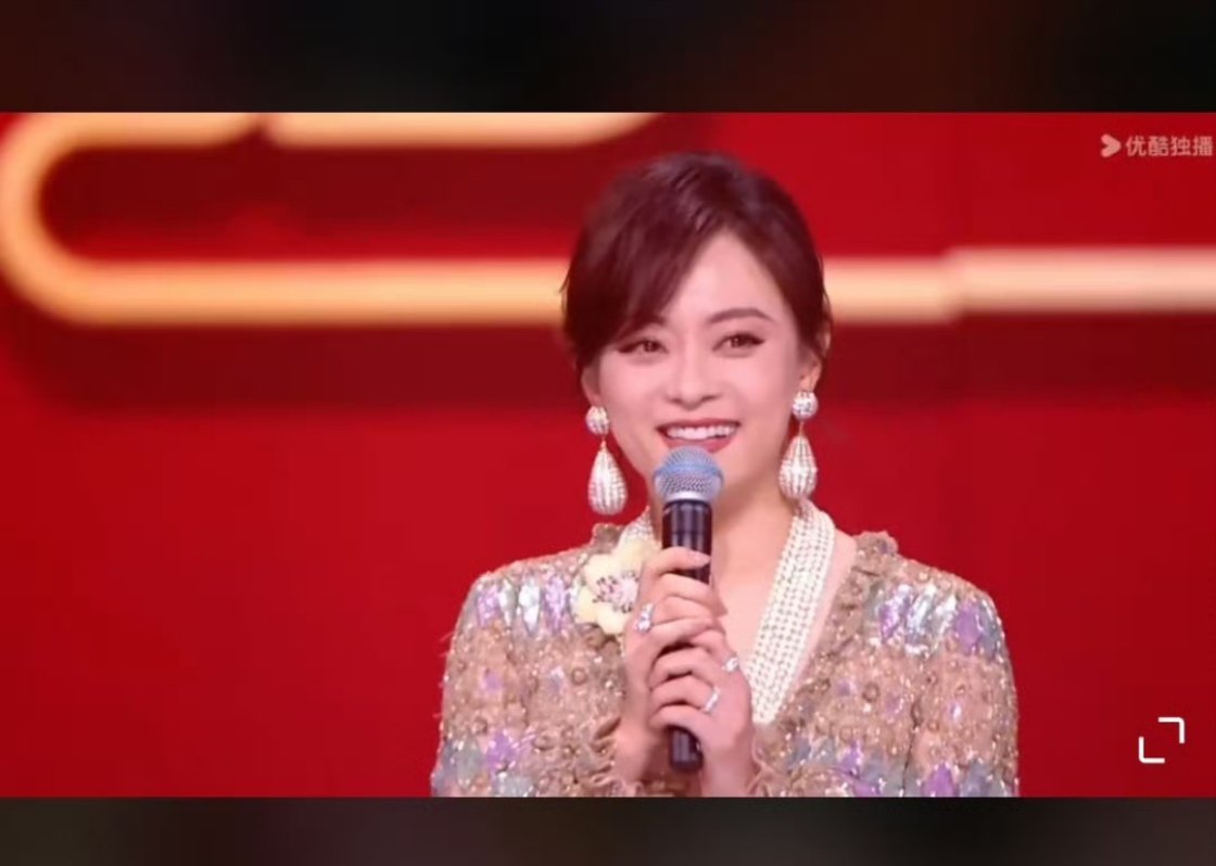 恭迎熹妃回宫 卧槽孙俪咋还是这么美[吃惊][吃惊] 