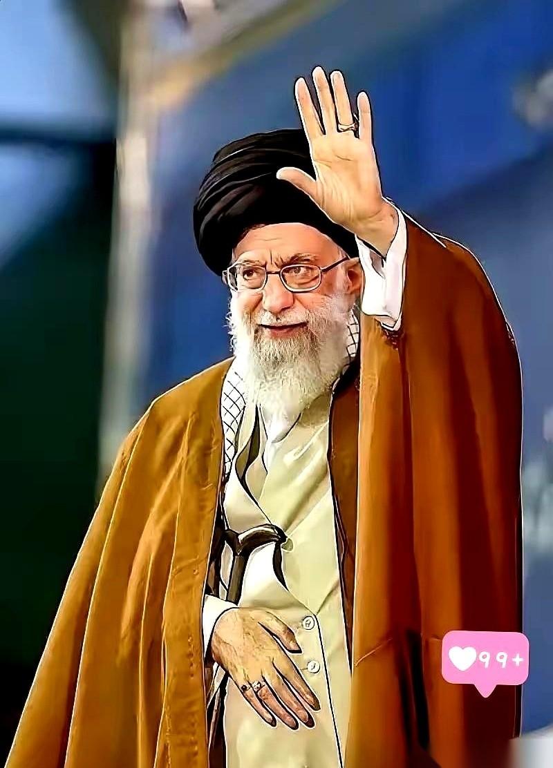 “别再跟我玩什么‘有限打击’了。”
“敢动我一下，咱俩就一起把天捅个窟窿。”
伊