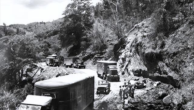 1984年，一名解放军战士不慎摔落悬崖和部队失去了联系，但令他万万没想到的是，他