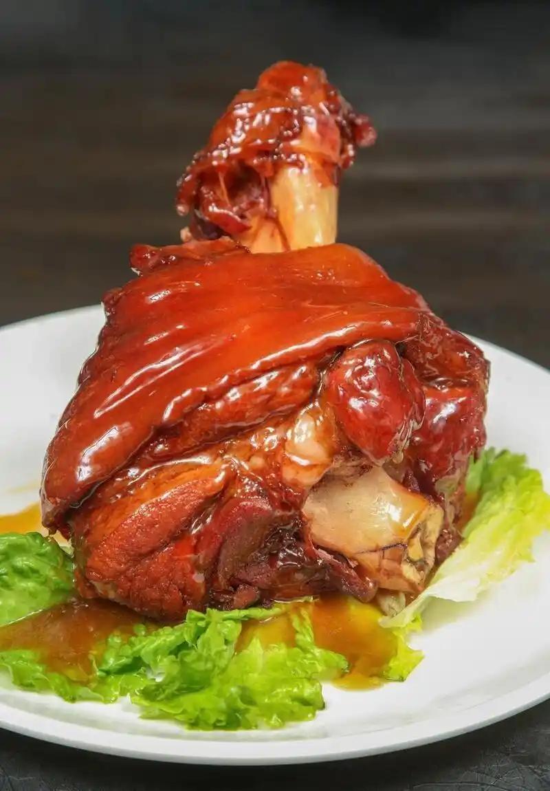 苏州夏日游，美味本帮菜餐厅值得打卡！
苏满庭苏州菜餐厅
美食推荐：
1、招牌东坡