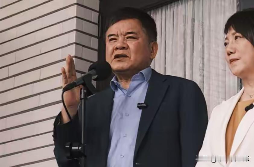 嘲讽蒋万安情绪躁进，庄瑞雄出招拆解凯道声势

岛内中联油脂问题延烧，蒋万安呼吁上