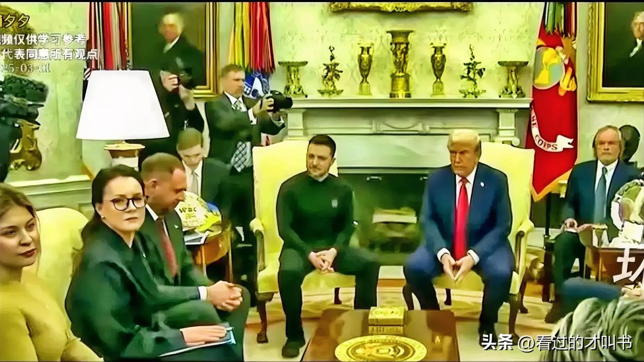 乌克兰在夹缝中求生存。
4月3日，乌克兰总统泽连斯基提议美国谈判代表团先访问基辅