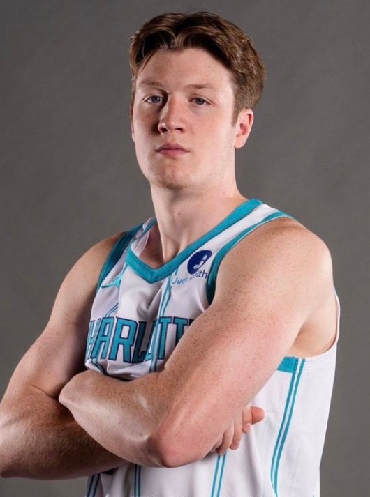 消息：康·克努佩尔和迪伦·哈珀被评为本月最佳新秀！ 