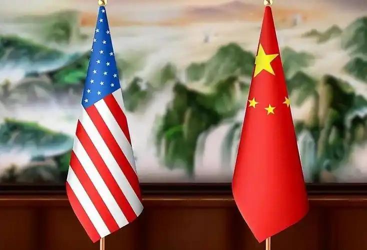 华盛顿这回算是认怂了：中国人想干啥，随他去！台湾要拿，让他拿，咱惹不起；日本要收