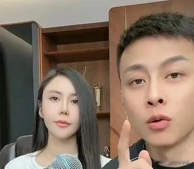 PK被指圈钱，洋洋洋否认。

            关于洋洋洋回归火速重返PK