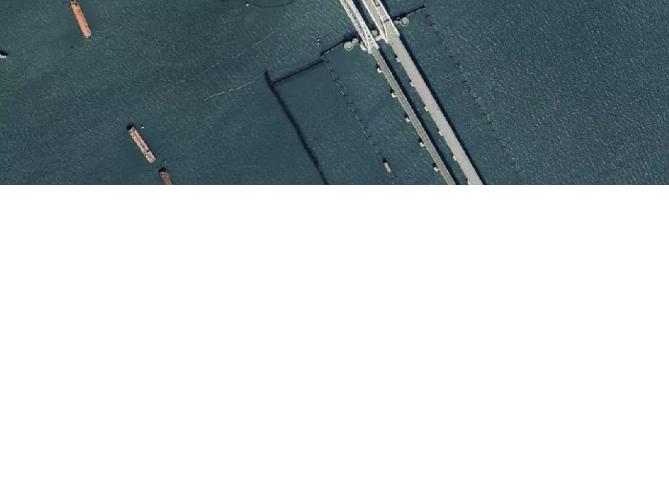 乌克兰为什么不敢炸了克里米亚大桥？
 
说白了，乌克兰又不傻，要是炸断克里米亚大