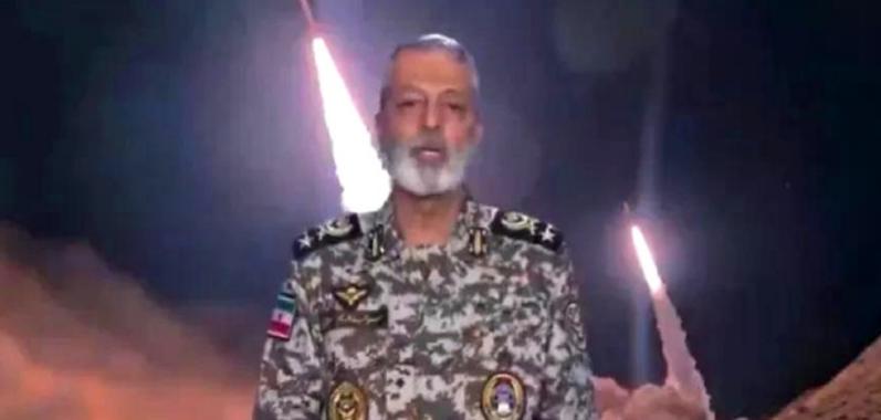 伊朗武装部队总参谋长穆萨维钻到了伊朗境内某处大山的深处，一个隐藏在地下的导弹基地