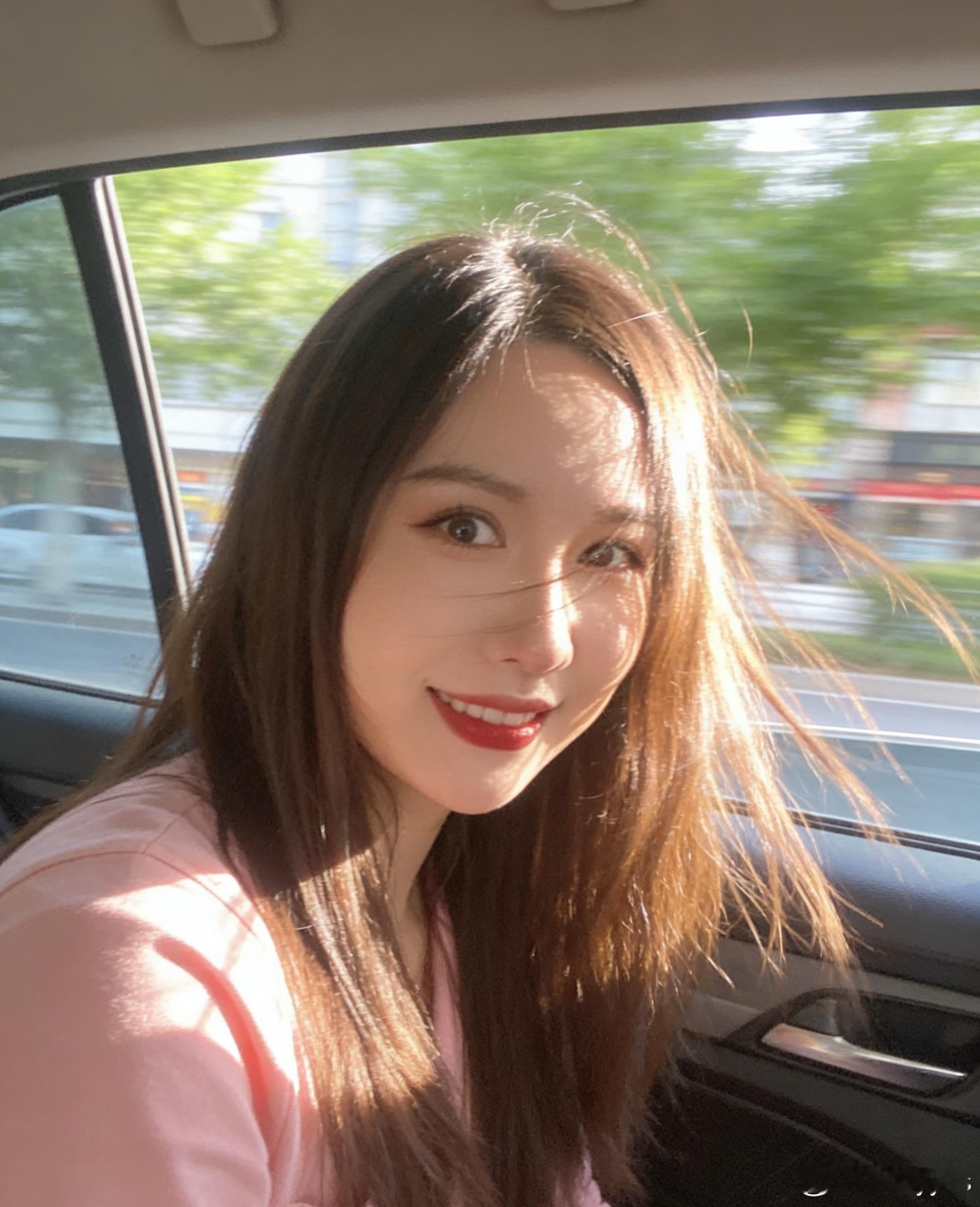 周末愉快，5点发个铁粉🧧 