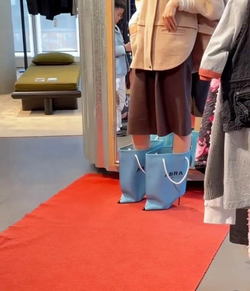 这是哪个品牌的鞋？