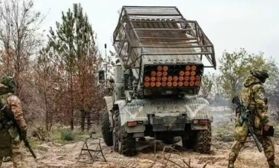 俄罗斯国防部发布消息说，10月20日晚上，俄军防空部队在罗斯托夫州、沃罗涅日州和