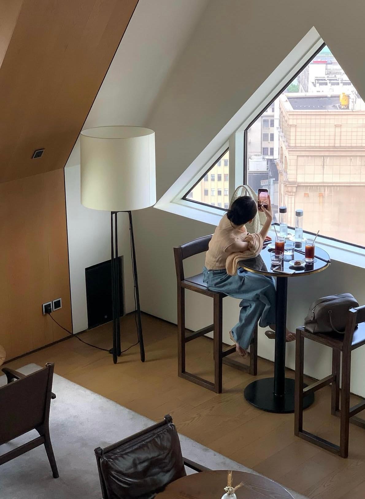 穿搭分享 连续更新第2857天韩国时尚女生日常搭配韩系穿搭超能新星汇新星v计划开