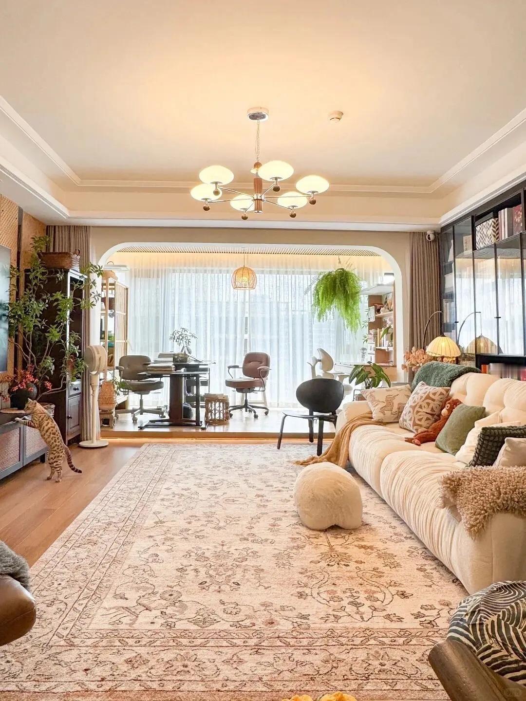 中年人的安全感，从来都是自己给的，这5件事越早做越好：
 
1. 结婚生子一定要