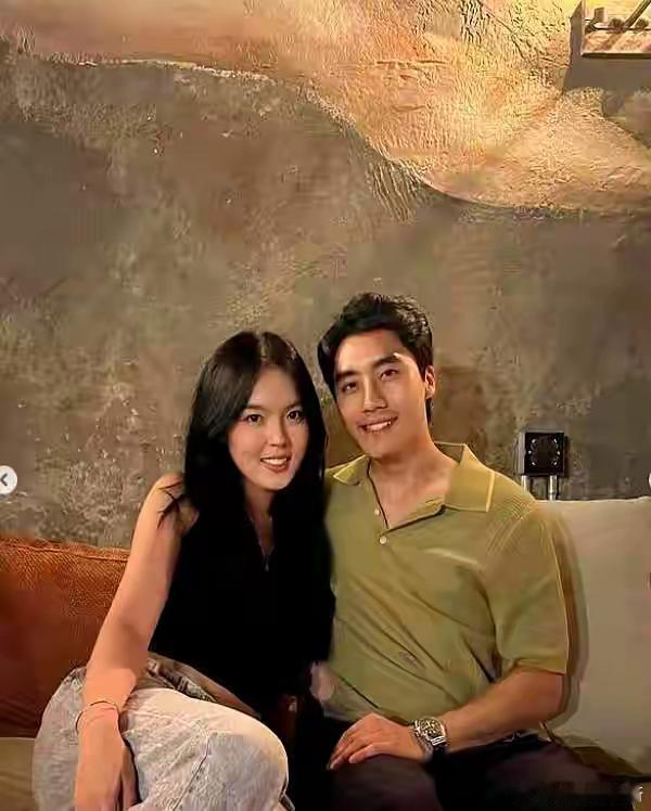 李咏去世7年多，女儿已经有了男朋友一眨眼李咏已经去世7年多了。2018年10月2