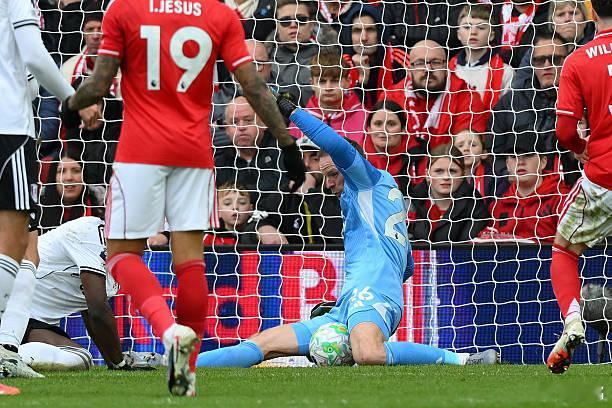 诺丁汉森林0比0富勒姆 其实这场球两个队踢得都不差，场面很开放，也可以是一场3-