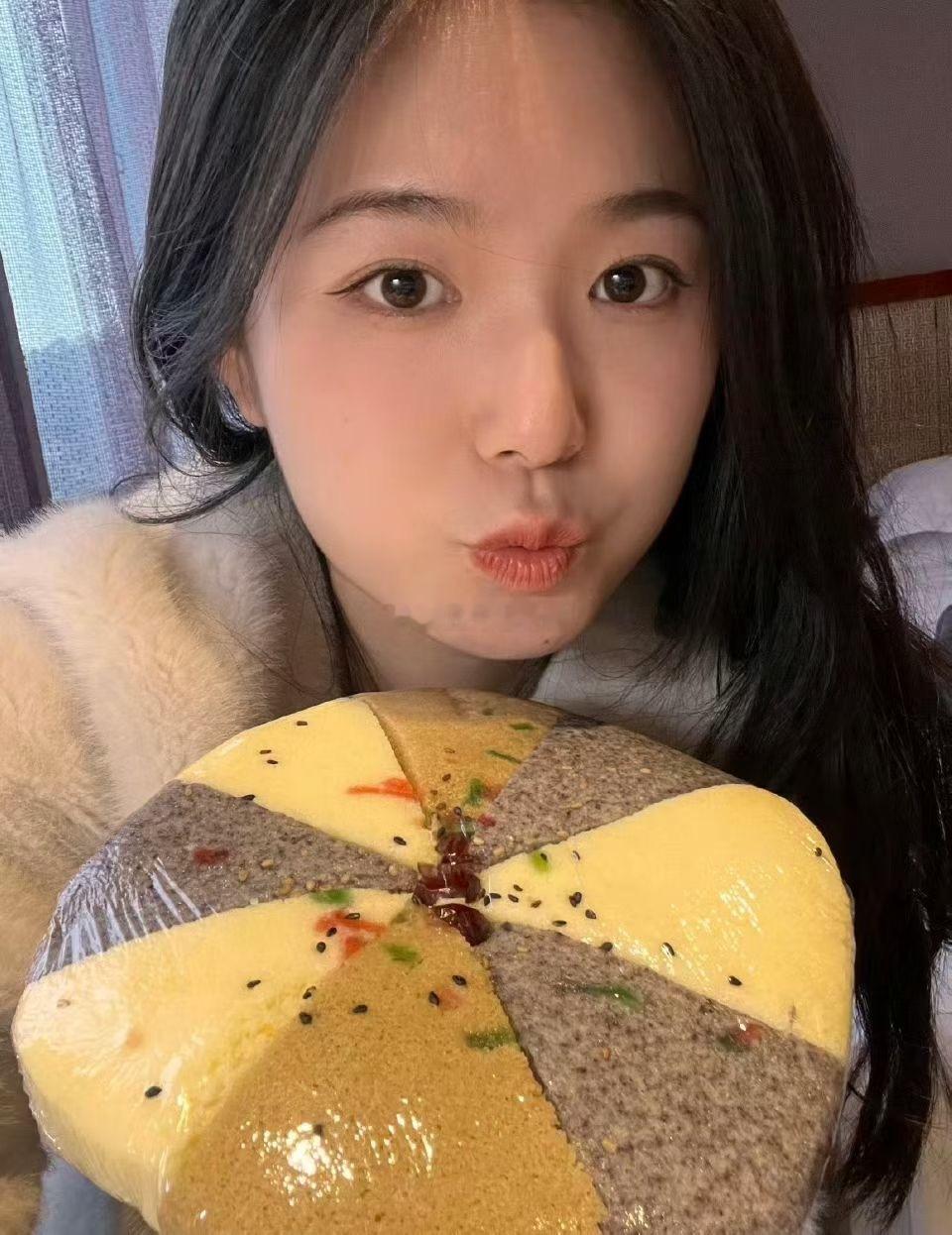 性别：女籍贯：安徽目前所在地：马鞍山年龄：22身高：162体重：44.5kg工作