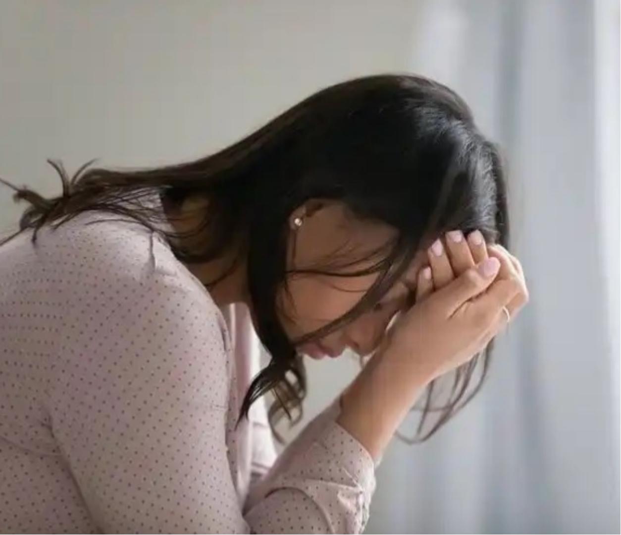 太气人！湖北，一已婚男子强行与精神病女子多次发生关系，女子病发住院，男子仍不罢休