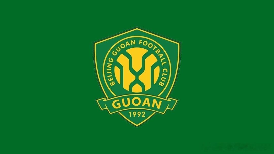 国安客战重庆赛前新闻发布会，蒙哥马利携近期表现出色的孔特出席。孔特：大家好，明天