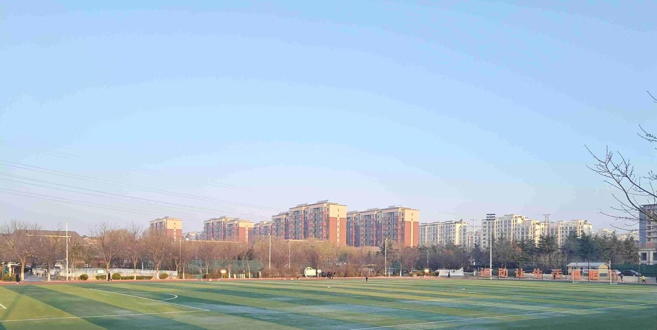 我的今日状态：😁轻松愉快
我这里的天气：☀️晴天