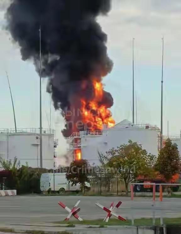 第19架！俄军又击落己方苏-35战斗机，敌我识别系统看来真有问题。

包括《诺尔