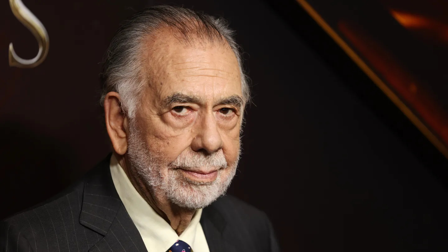 因为《大都会》亏太多钱，老导演科波拉再次变卖财产，这次是把他的私人岛屿Beliz