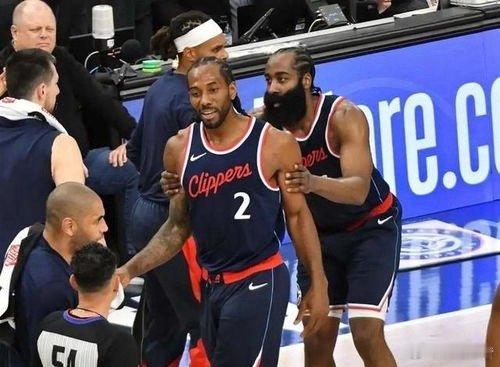 NBA常规赛：爵士VS快船           犹他爵士队近来状态火热，从NBA
