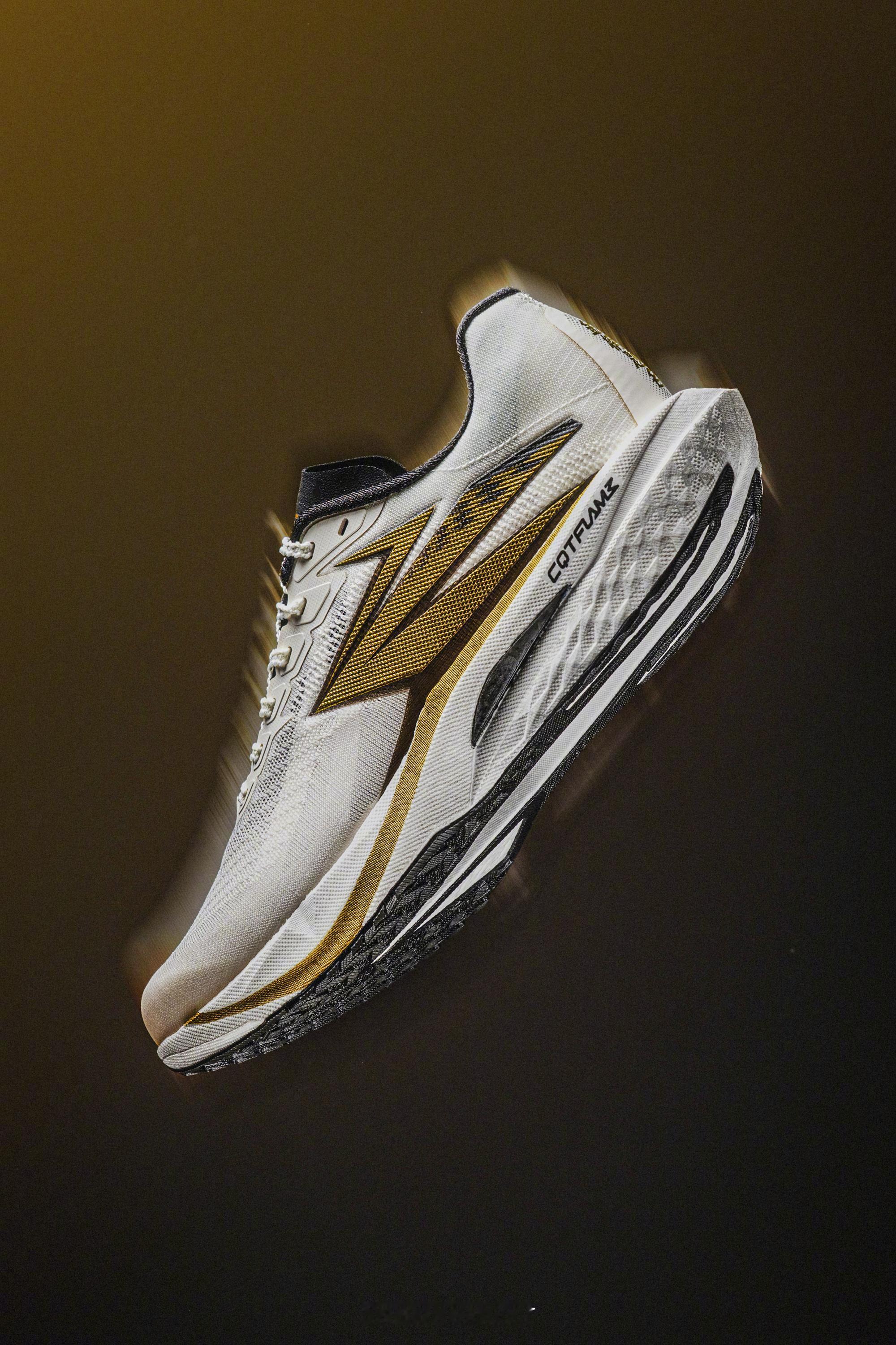 361° BIOSPEED 5 PRO场地竞训跑鞋——飚速5PRO「金榜题名」?