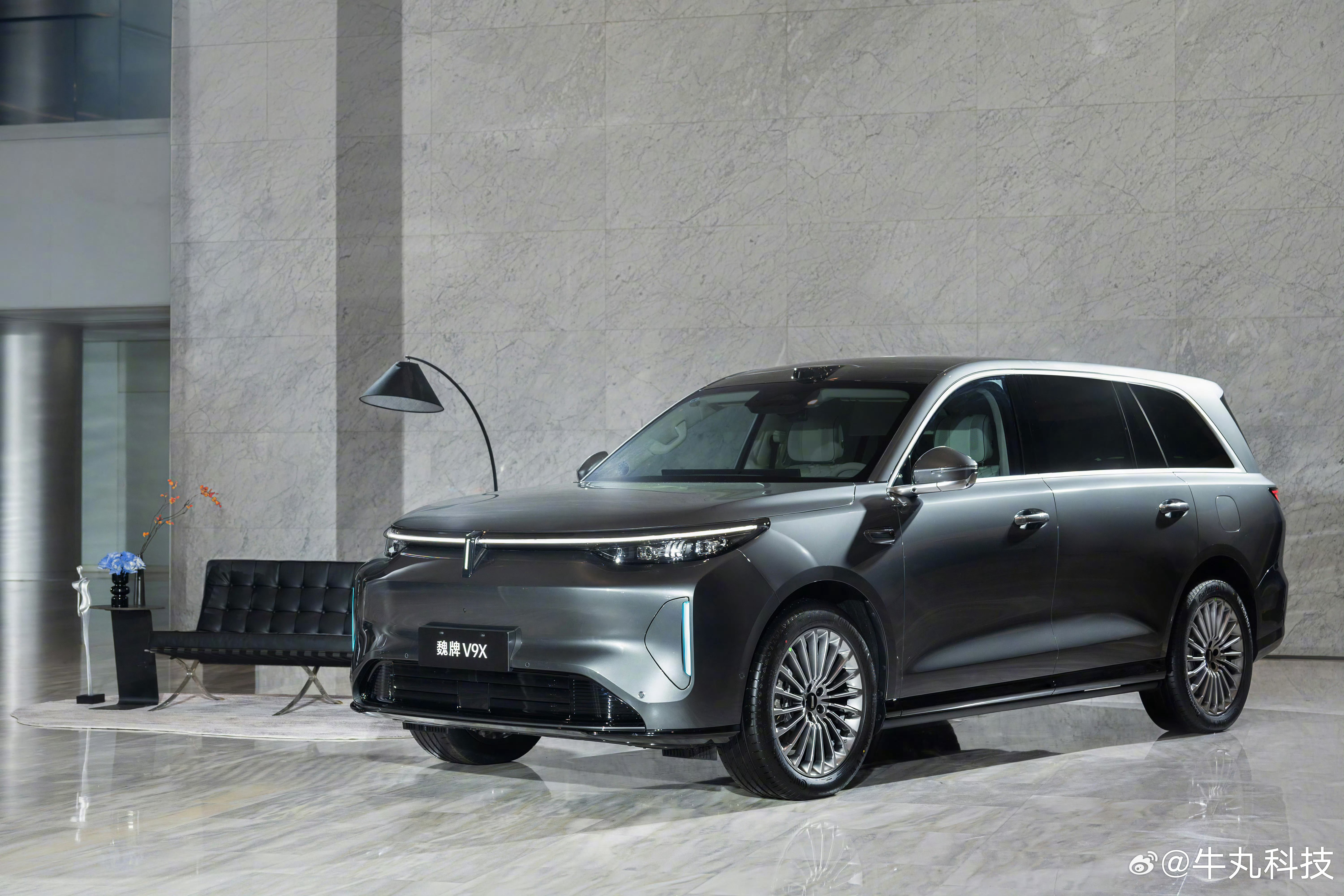今天魏牌V9X发布会全程看完，魏建军魏总可以说是对自家的产品细节与技术落地如数家