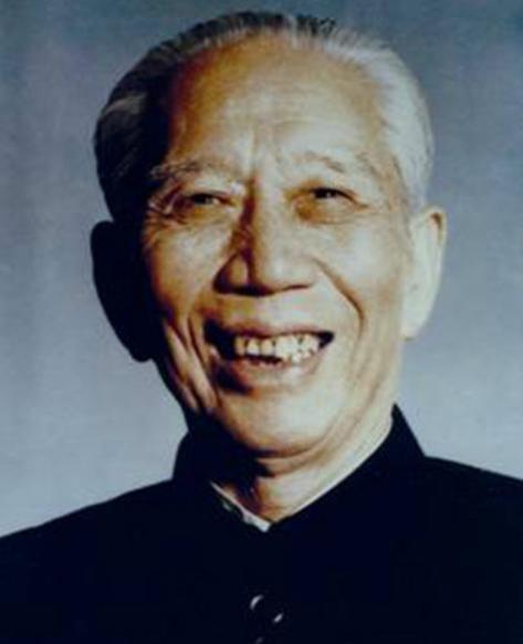 1992年王震与邓力群在广州交流时坦言，毛主席的眼光比我们早了整整五十年！
19