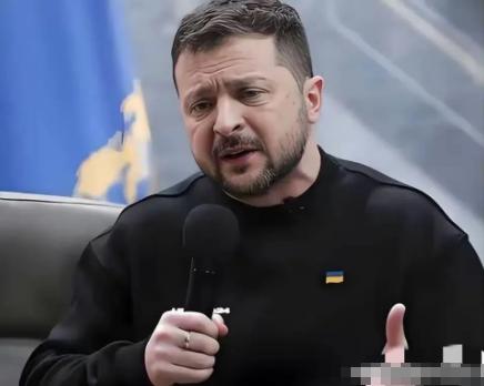 乌克兰消息！
总统泽连斯基宣布了：3月23日，乌克兰总统泽连斯基突然宣布，已同莫