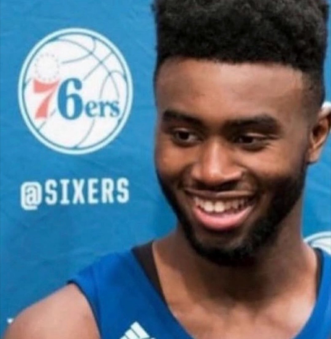 身穿76人球衣的杰伦、身穿尼克斯球衣的特雷-杨、身穿凯尔特人球衣的穆雷……而且这