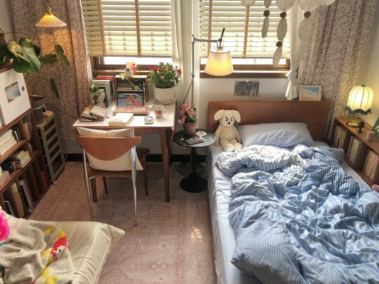 一人居🏠 12㎡复古卧室空间利用大法❗️