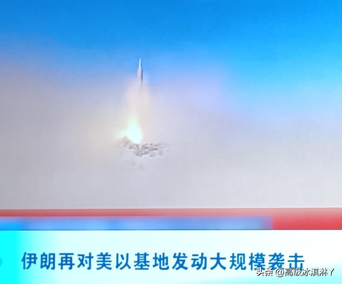 伊朗领袖哈梅内伊被斩首，美国会对伊朗复制伊拉克模式吗？

          三