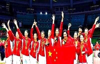 里约奥运会这冠军，简直是从悬崖边上抢回来的。

小组赛2胜3负，排名第四，这是中