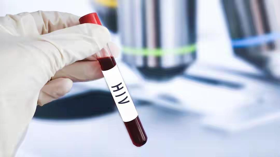 胆固醇与患癌率关系被发现：50岁后，胆固醇在这个范围，越安全

🩺胆固醇与患癌