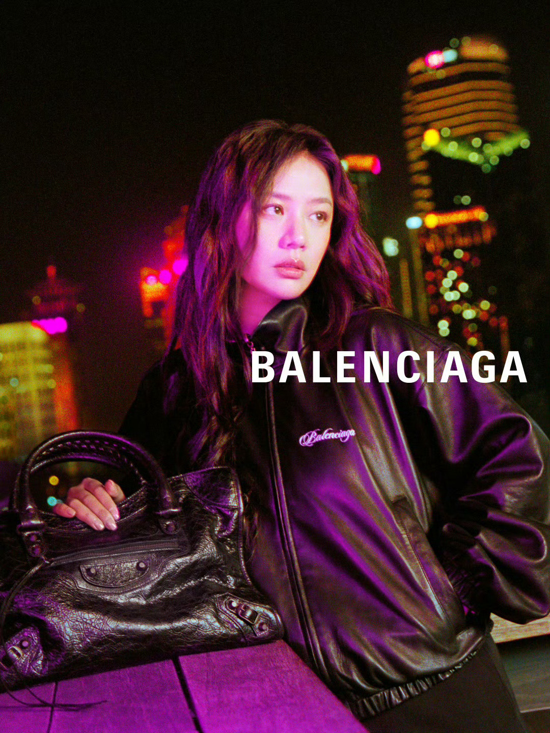 时尚灵感解读 Balenciaga 发布新春限定系列，品牌挚友马思纯、杨超越、陈
