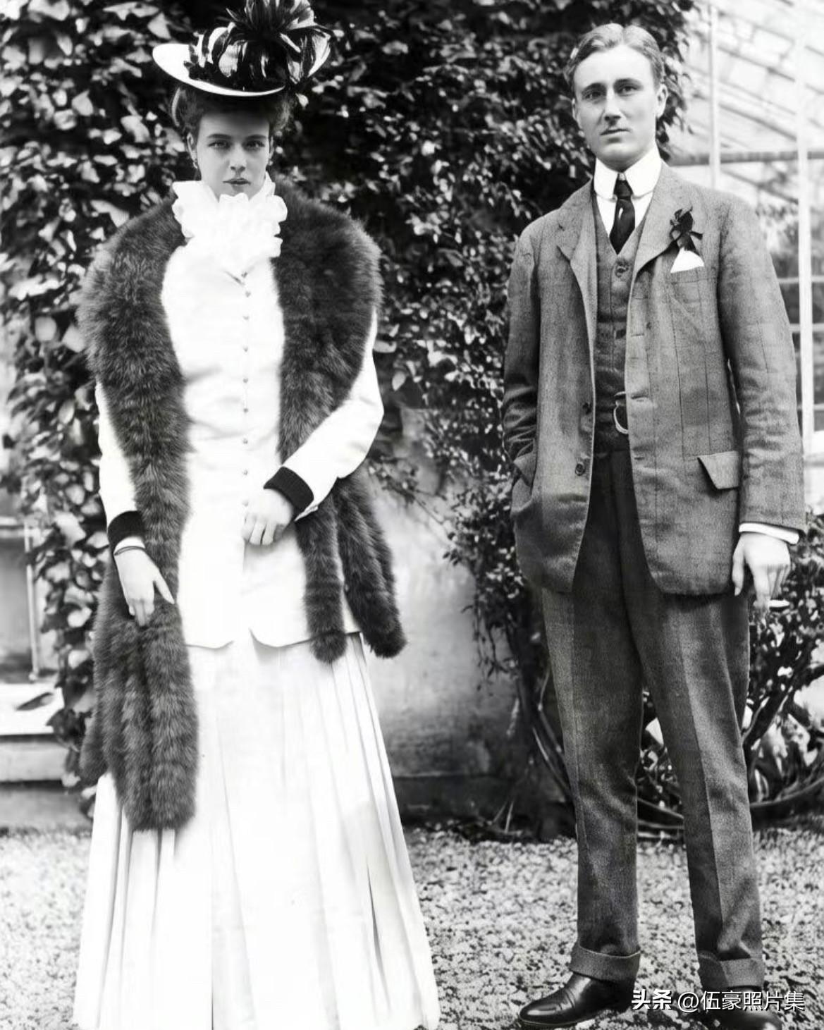 1905年3月，富兰克林·罗斯福与表妹埃莉诺·罗斯福在婚礼时的合影。当时谁也不知