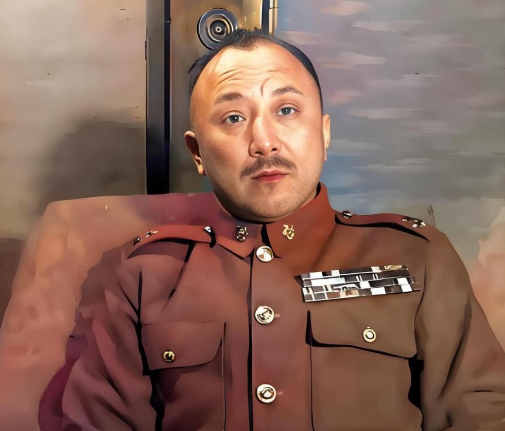 1949年除夕凌晨，被蒋介石幽禁已久的卫立煌，趁着看守特务松懈回家过年的空当，登