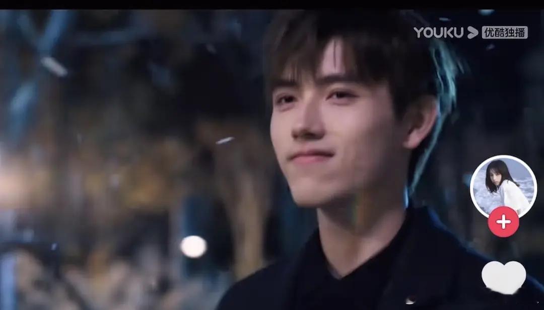 骄阳似我 甜 骄阳名场面VS打火机名场面，哪对更有氛围感？ 